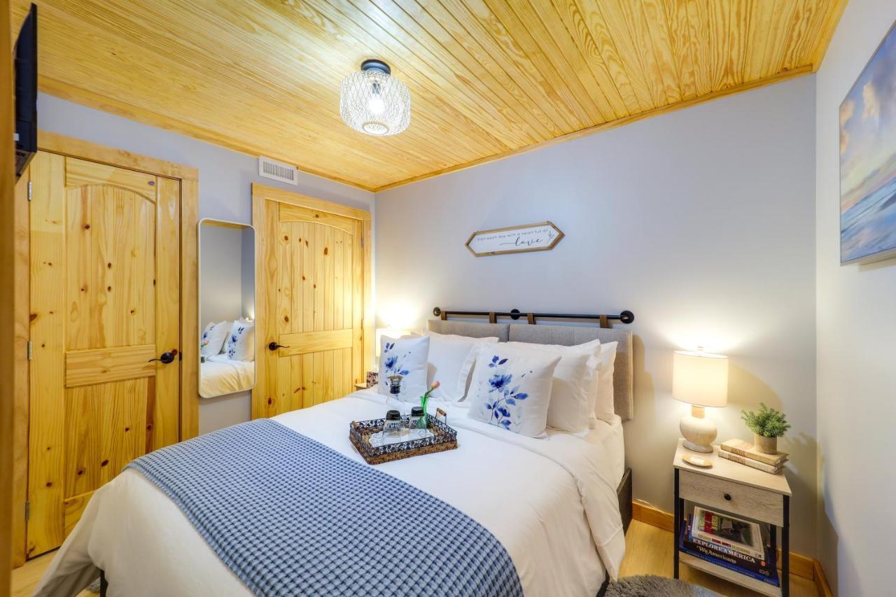West Jefferson Vacation Rental Near River Bagian luar foto